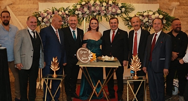 Özgenç ve Mermercioğlu ailelerine çifte bayram
