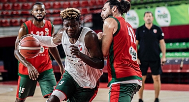 Pınar Karşıyaka'ya İtalyan konuk