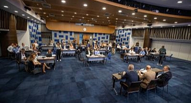 Soyer: “Türkiye’nin gelecek siyasal iklimini belirleyecek olan sizlersiniz”