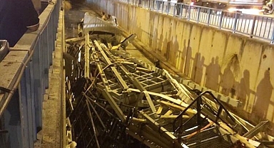 Tır su kanalına uçtu 