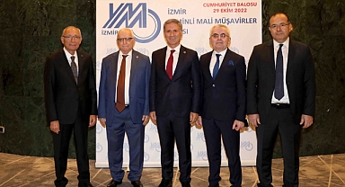 Yeminli Mali Müşavirlerden Cumhuriyet Kutlaması