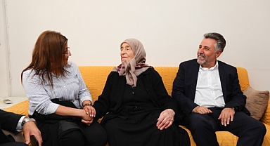 Başkan Sandal: “Bayraklı’yı sokaktan yönetiyoruz”