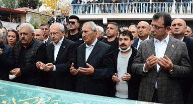 Celal Kılıçdaroğlu, Kocaeli'de toprağa verildi