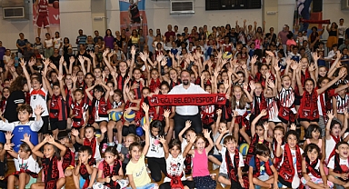 Çiğli Belediyesi Spor Kursları tam gaz devam ediyor