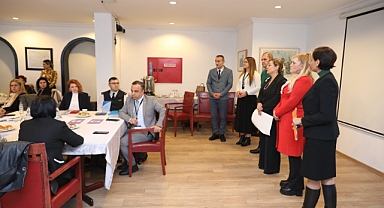 DEÜ'de kadına yönelik şiddete karşı anlamlı çalıştay 