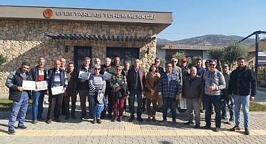 Efes Tarlası Yaşam Köyü'nde çifçi eğitimleri devam ediyor