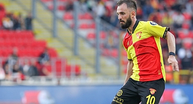 Göztepe'de Emre Çolak gitti