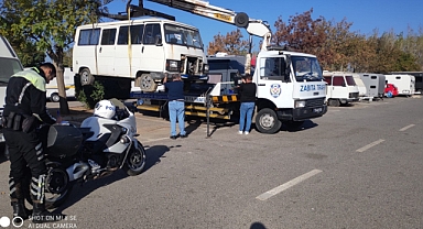 İnciraltı Kent Ormanı’ndaki karavanlar kaldırıldı