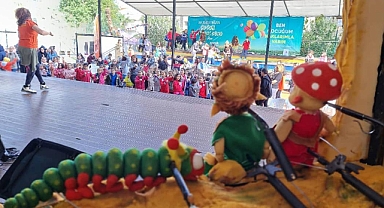 İzmir’de Çocuk Hakları Günü unutulmadı