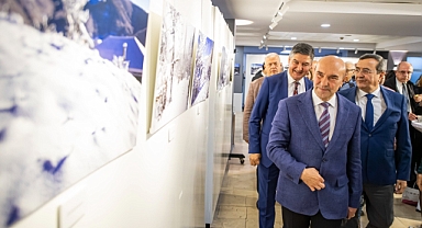 İzmir’de Kar Sesi sergisi açıldı