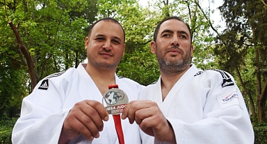 İzmir’in milli sporcuları Paris yolunda