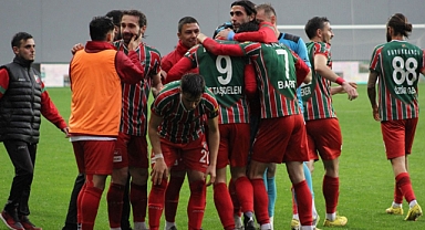 Karşıyaka zirve aşkına