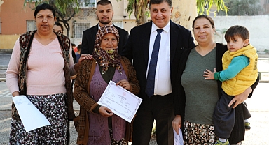 Okur-yazarlık kursuyla 20 kadın hayallerine kavuştu 