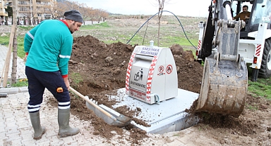 Tugay Karşıyaka'yı yer altı konteynerleri ile donattı 