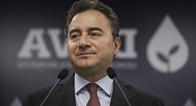 Ali Babacan'dan ortay aday açıklaması: 