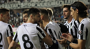 Altay seyircisiz maçta Boluspor'u ağırlayacak