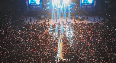 Buca’da 2023’e muhteşem karşılama