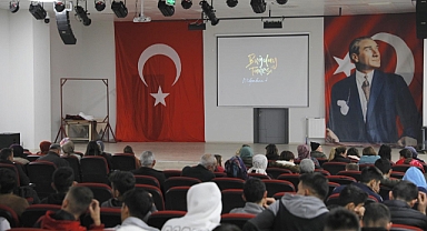 ‘Buğday Tanesi’ Filmi Kınık’ta seyirci ile buluştu