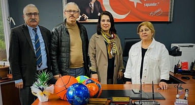 En çok atık pil toplayan Zafer İlkokulu’na ödül 