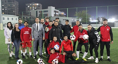 Genç Siyasetçi Kazım Yevimli amatör spor kulüplerine destek