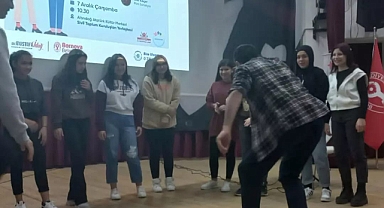 Gençlere girişimcilik eğitimi 