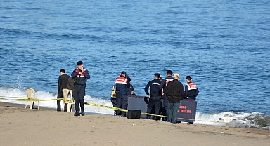 İzmir'de genç adamın cesedi gece saatlerinde kıyıya vurdu!