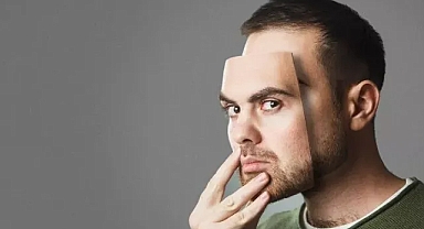 Mitomani mi beyaz yalan mı?