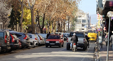 Ödemiş’te Hürriyet Caddesi artık tek yön 
