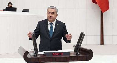 Serter: “Gençlerimizi bir kuru ekmeğe muhtaç ettiniz”