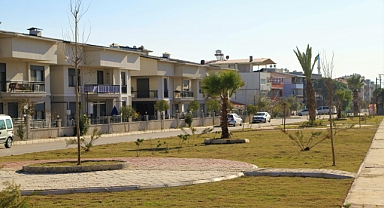 Menderes Belediyesi’nden ilçeye bin 600 metrekare yeni yeşil alan