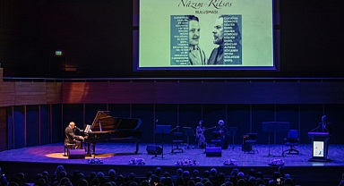 Nazım Hikmet ile Yannis Ritsos İzmir’de şiir ve şarkılarla anıldı