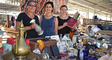 İzmir’in Antika Pazarı Halkapınar’da açıldı
