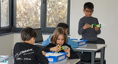 Gaziemir’in çocukları geleceği kodluyor   