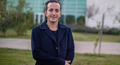 20 yıl önce gazeteci oldu, şimdi gazetecilik okuyor