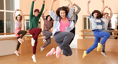 Bostanlıspor’dan çocuklara 100. Yıl hediyesi