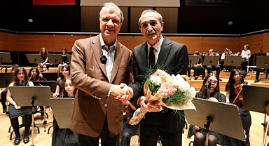 Çocuk Senfoni ve Cengiz Özkan'dan muhteşem konser