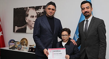 Dünya Birincisinden Başkan Serkan Acar'a Ziyaret