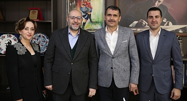 “Hesabımız birbirimizle değil ülkeyi karanlığa götüren zihniyetledir”