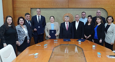 İzmir’in iki köklü kurumu Voleybol’da güçlerini birleştirdi