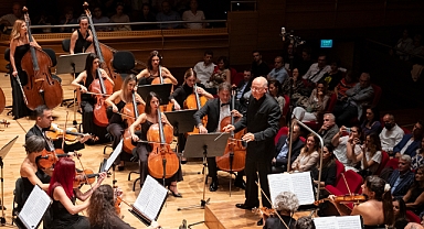 Olten Filarmoni Orkestrası Carmina Burana ile sahnede