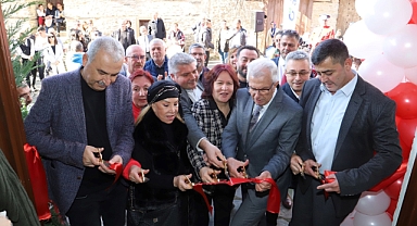 Otamış Pansiyon tarihi Birgi’de hizmetinizde 