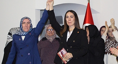 Saadet Partisi Kadın Kolları Genel Başkanı Ekinci İzmir’de