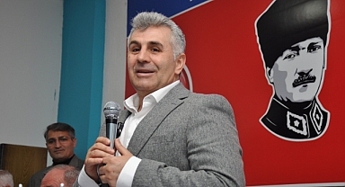 AK Parti Adayı Tunç: Alnımın akıyla karşınızdayım