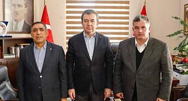 Bergama AK Parti'de Güç Gösterisi