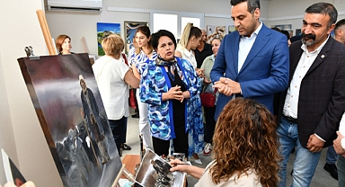 Çiğli Belediyesi Karma Resim Sergisi Sanatseverler ile Buluştu