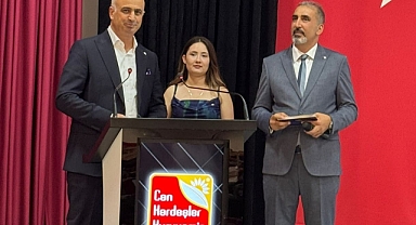 Can Kardeşler, Yılın Enlerini Üniversite Kampüsünde Ödüllendirdi
