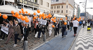 ANAHTAR PARTİ KADINLAR İÇİN YÜRÜDÜ