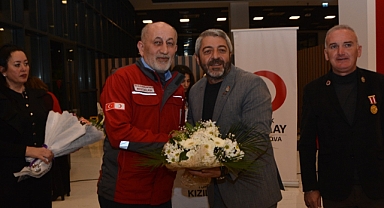 Kızılay Bornova’dan şehit ve gazi ailelerine vefa örneği