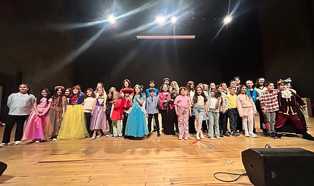 Binden fazla İzmirli iyilik sahnesinde buluştu