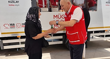 Türk Kızılay Bornova Şubesi'nden Hasta ve Engelli Bireylere Sağlık Desteği